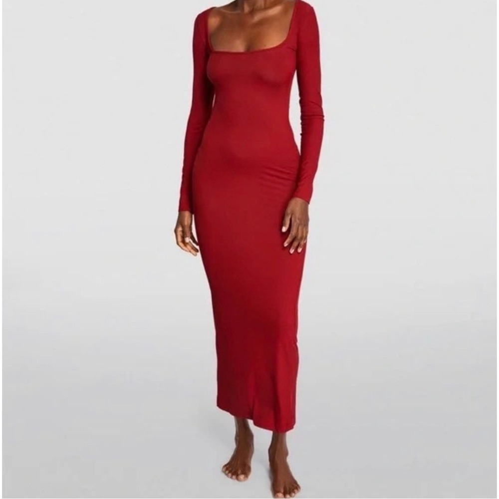 Skims Soft Lounge Long Sleeve Maxi Dress in Brick Ribbed Size M